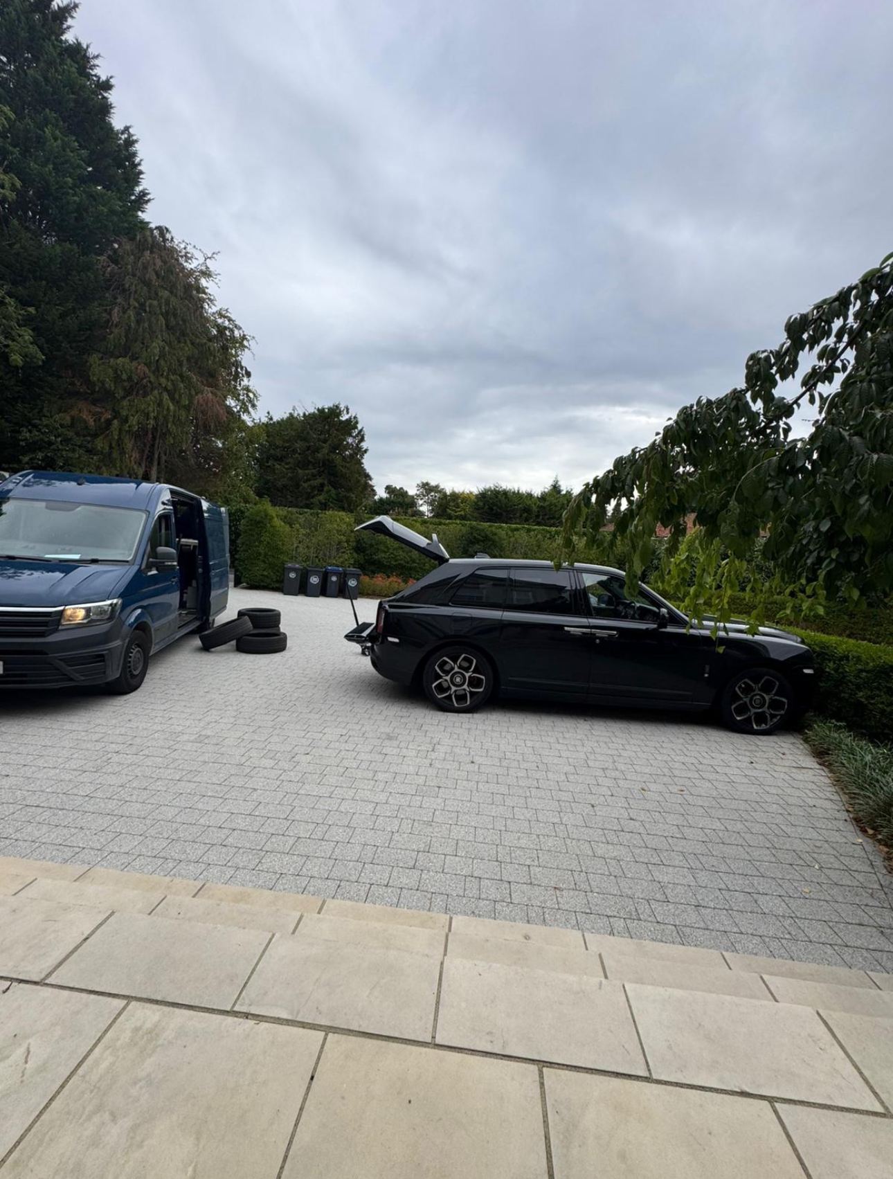 Tyre Rescue mobile fitting van on a customer driveway fitting tyres to an SUV