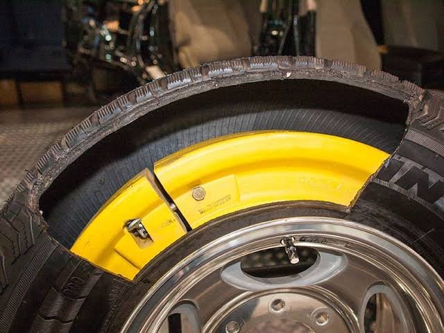 Cutaway of a run-flat tyre showing the internal support ring